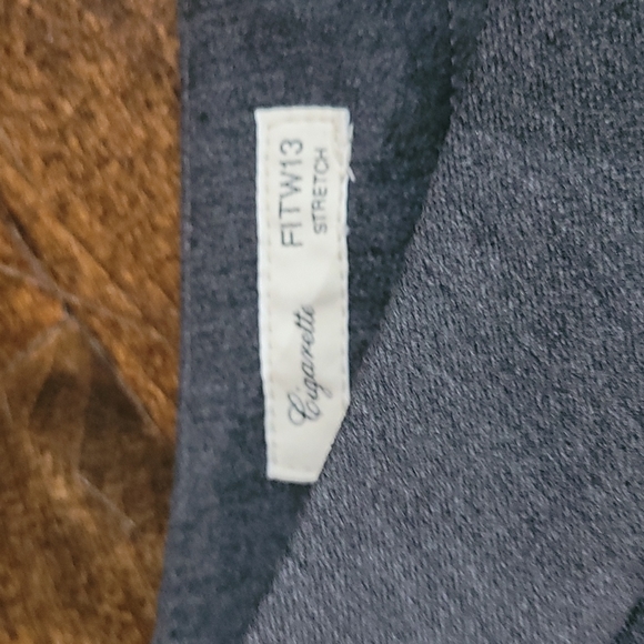 Women's MaxMara grey knit pant, cigarette fit, size 12, like new - Picture 3 of 4